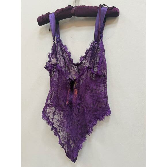 Victoria's Secret Vintage Purple Lace Bodysuit/Teddy - Size L - Picture 3 of 6